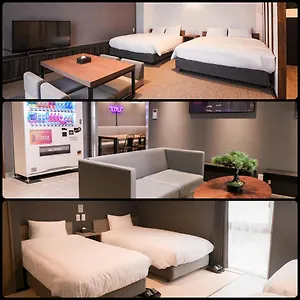 https://wayfarer-shinsaibashi.hotels-osaka.net