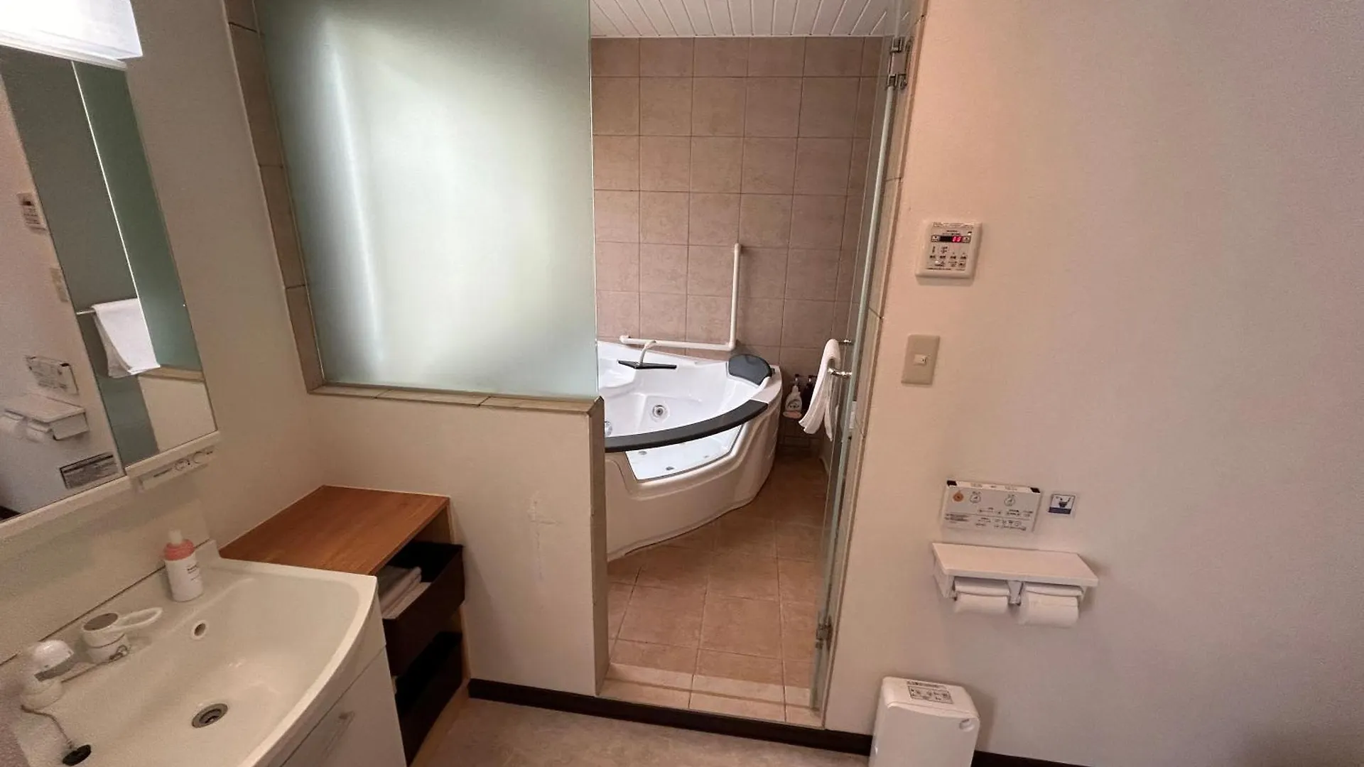 *** Bed & Breakfast Niseko Pension Bellary Giappone