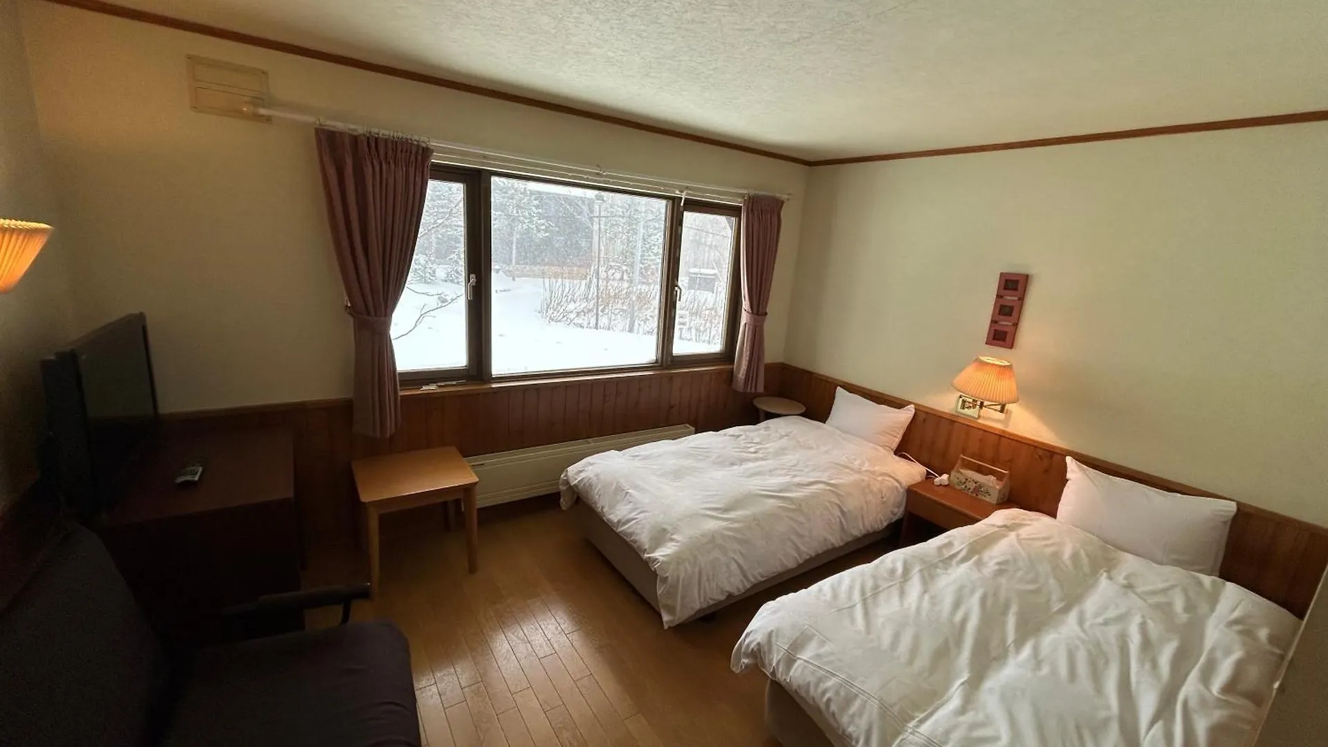 Niseko Pension Bellary Bed & Breakfast